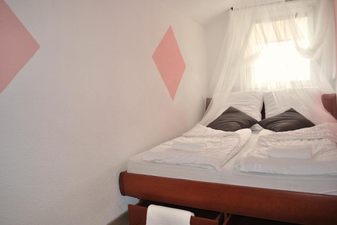 פורץ Apartments Maria מראה חיצוני תמונה