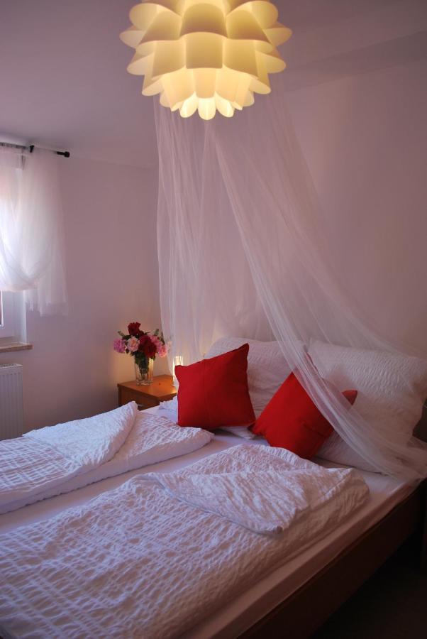 פורץ Apartments Maria מראה חיצוני תמונה