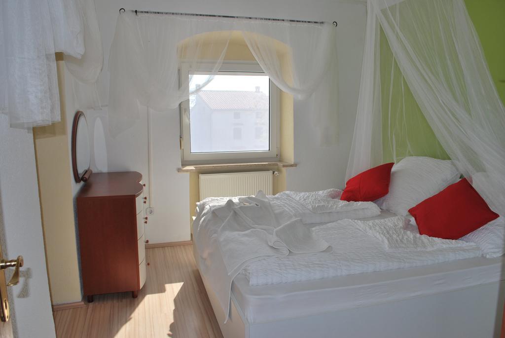 פורץ Apartments Maria חדר תמונה